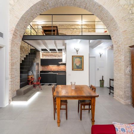 Massimo Boutique Apartment Cagliari Exteriör bild