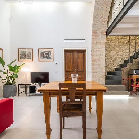 Massimo Boutique Apartment Cagliari Exteriör bild