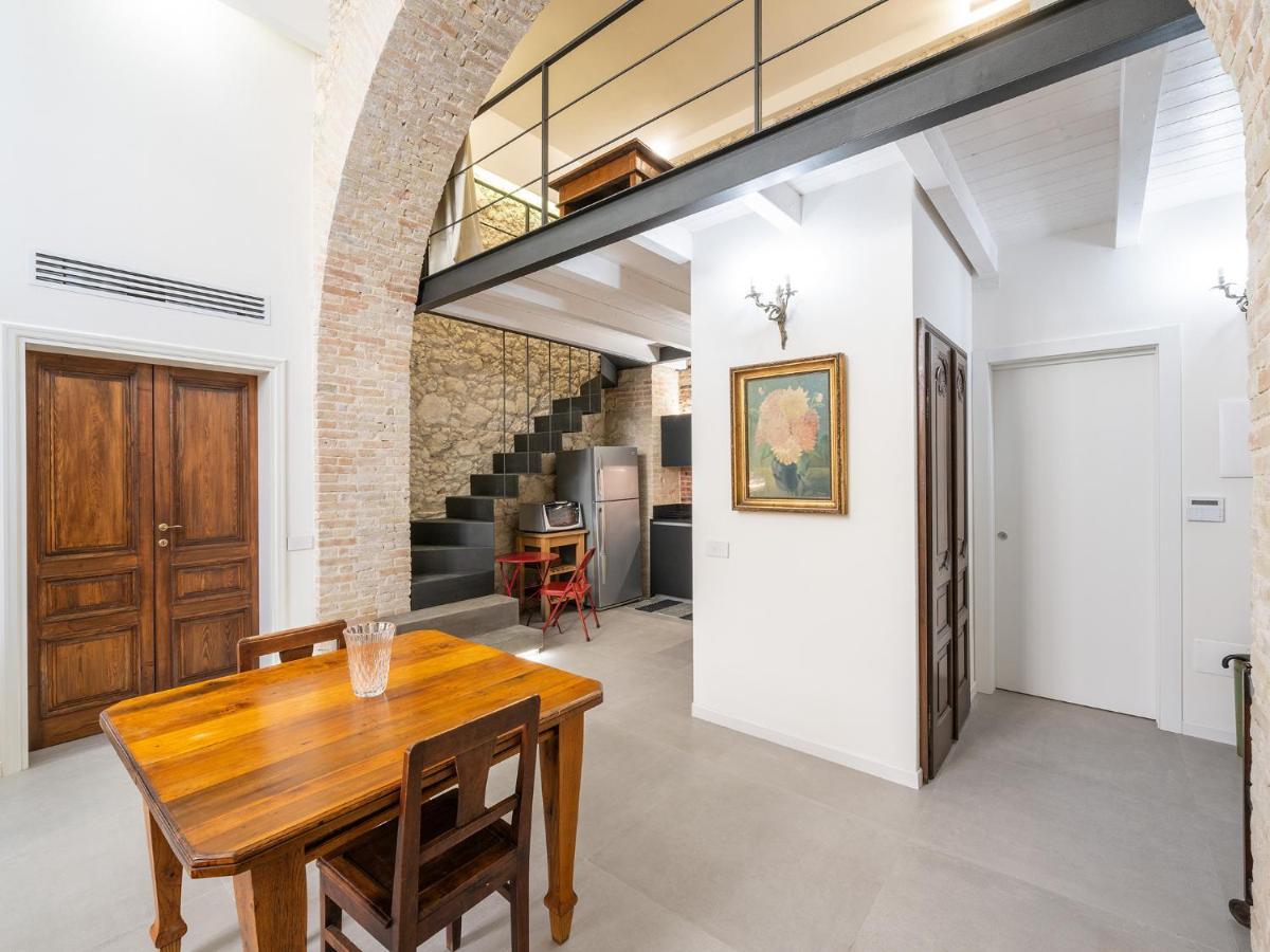 Massimo Boutique Apartment Cagliari Exteriör bild
